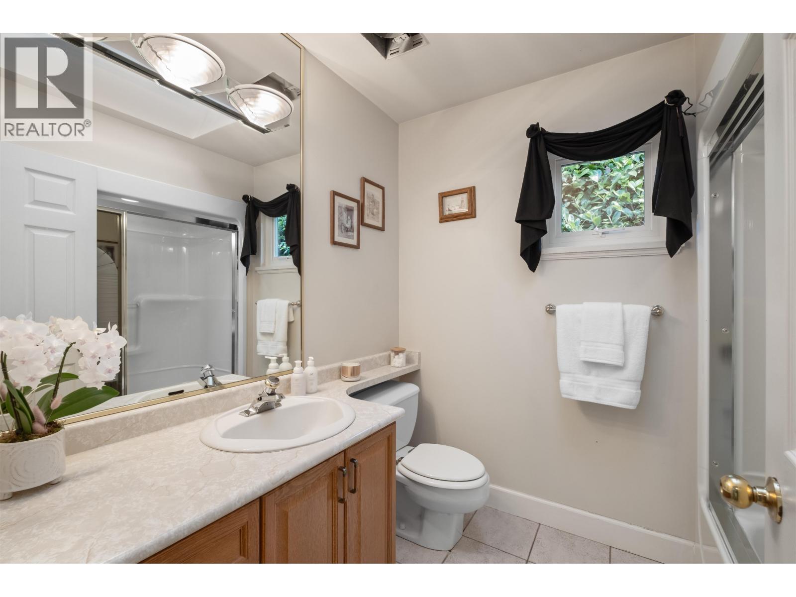 682 Seymour Boulevard, North Vancouver, British Columbia  V7J 2J6 - Photo 22 - R3056334