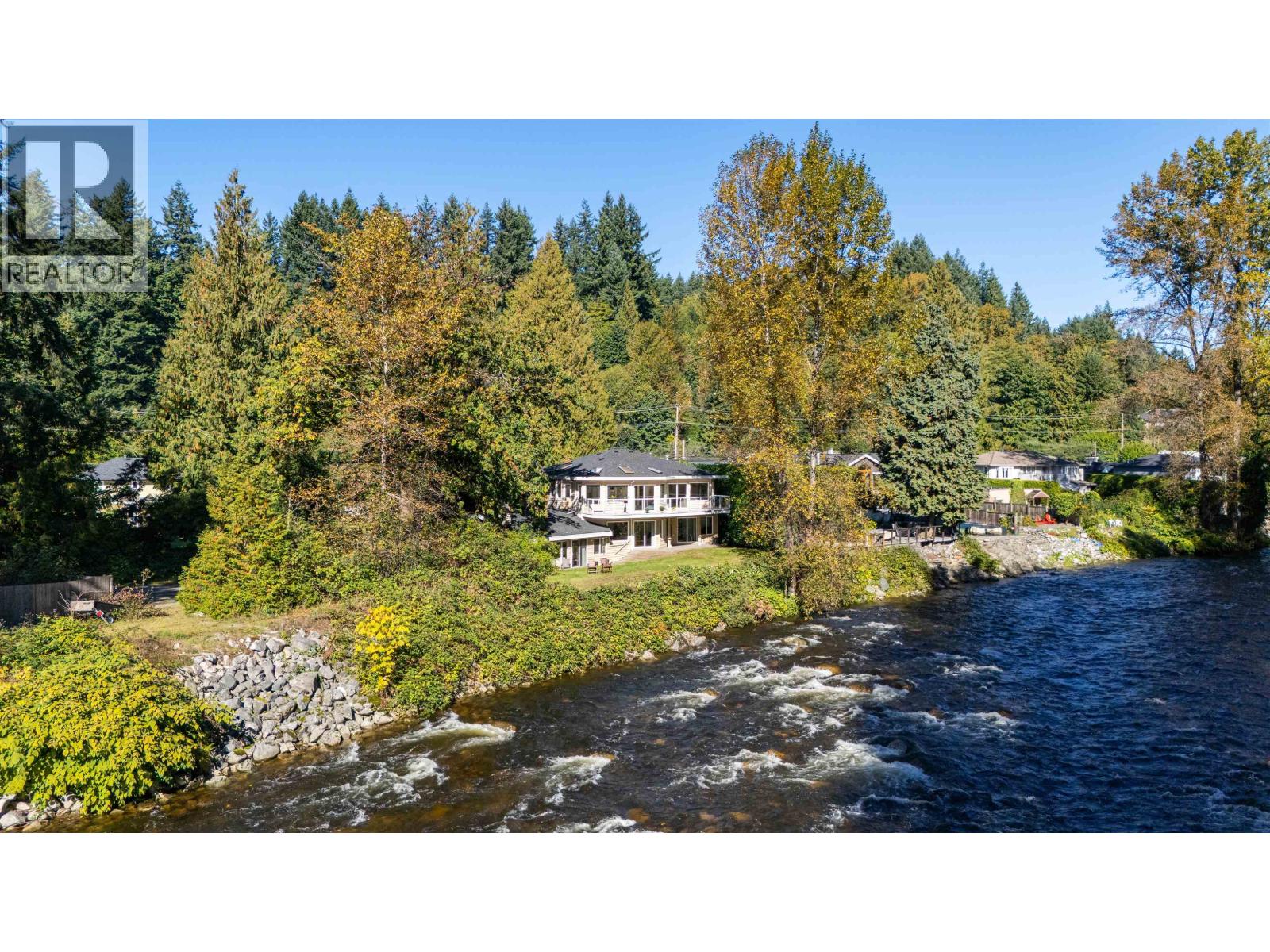 682 SEYMOUR BOULEVARD, North Vancouver, British Columbia