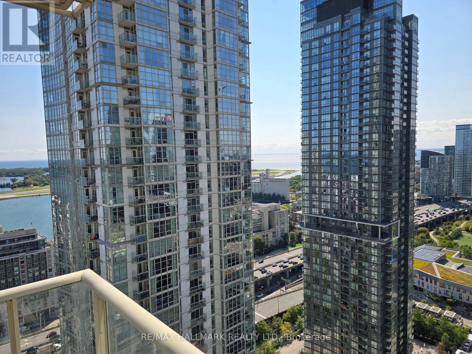 3712 - 10 Navy Wharf Court, Toronto, Ontario  M5V 3V2 - Photo 19 - C12450946