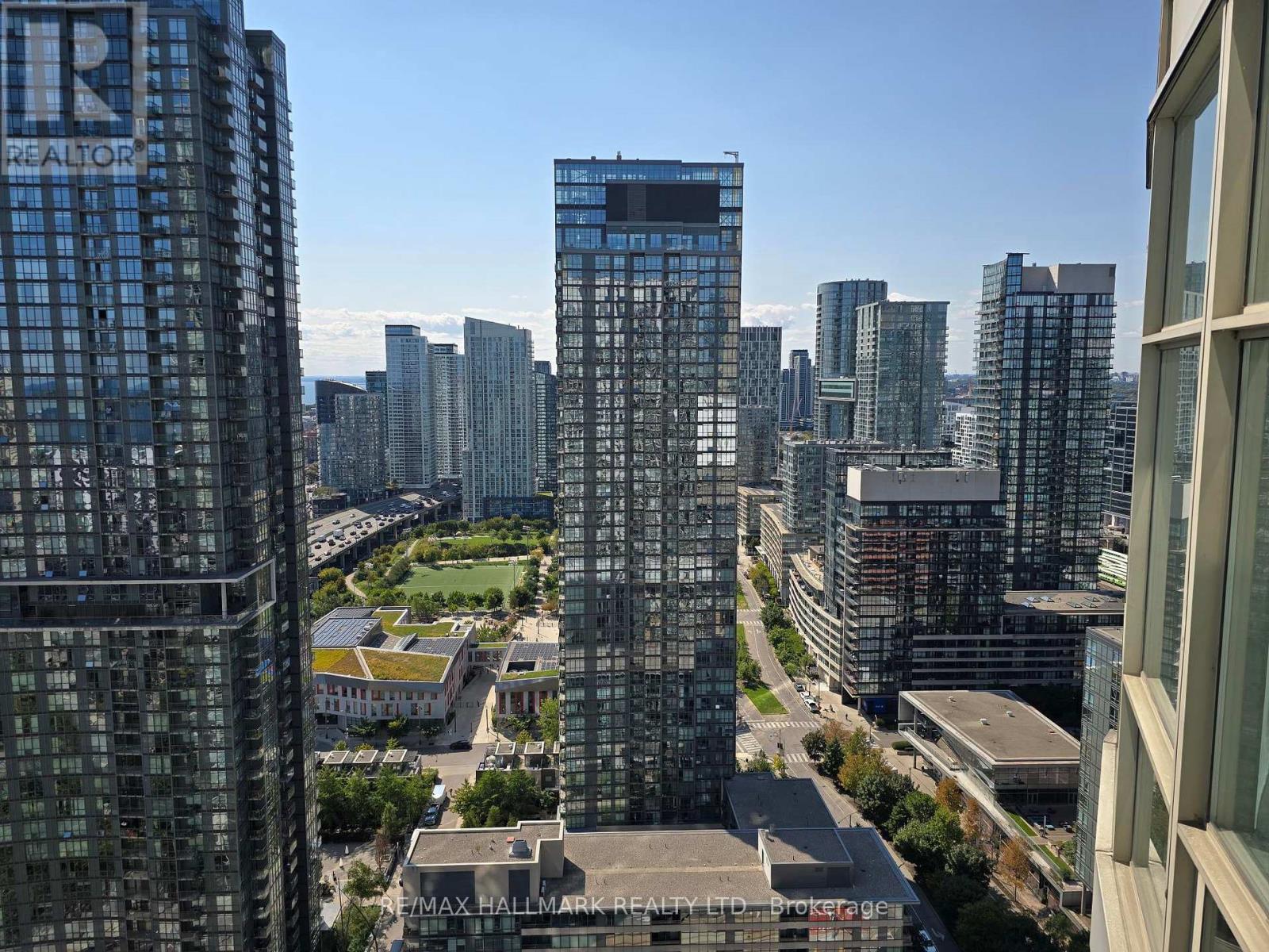 3712 - 10 Navy Wharf Court, Toronto, Ontario  M5V 3V2 - Photo 2 - C12450946