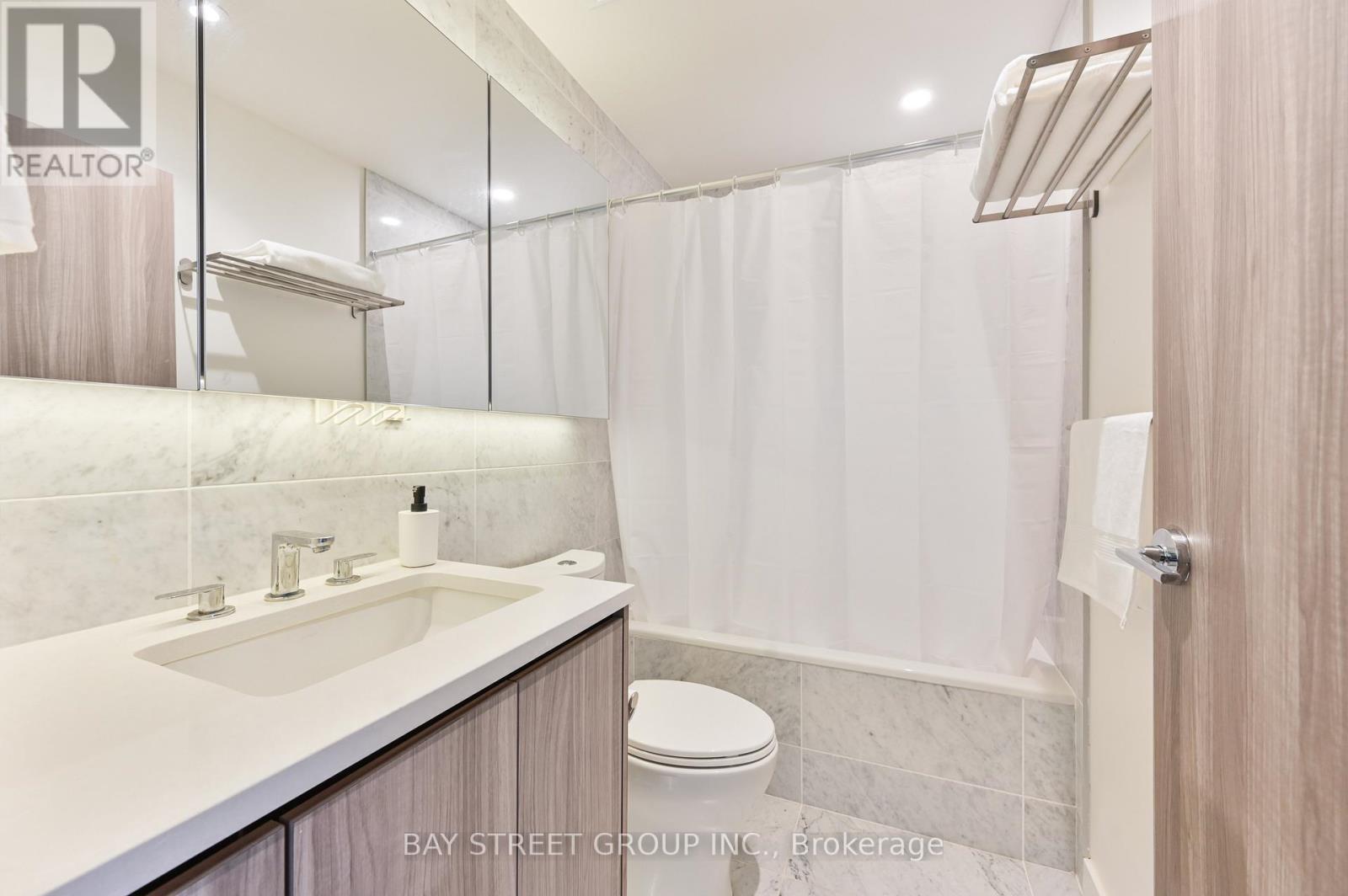 Ph3808 - 85 Mcmahon Drive, Toronto, Ontario  M2K 0H1 - Photo 23 - C12450958