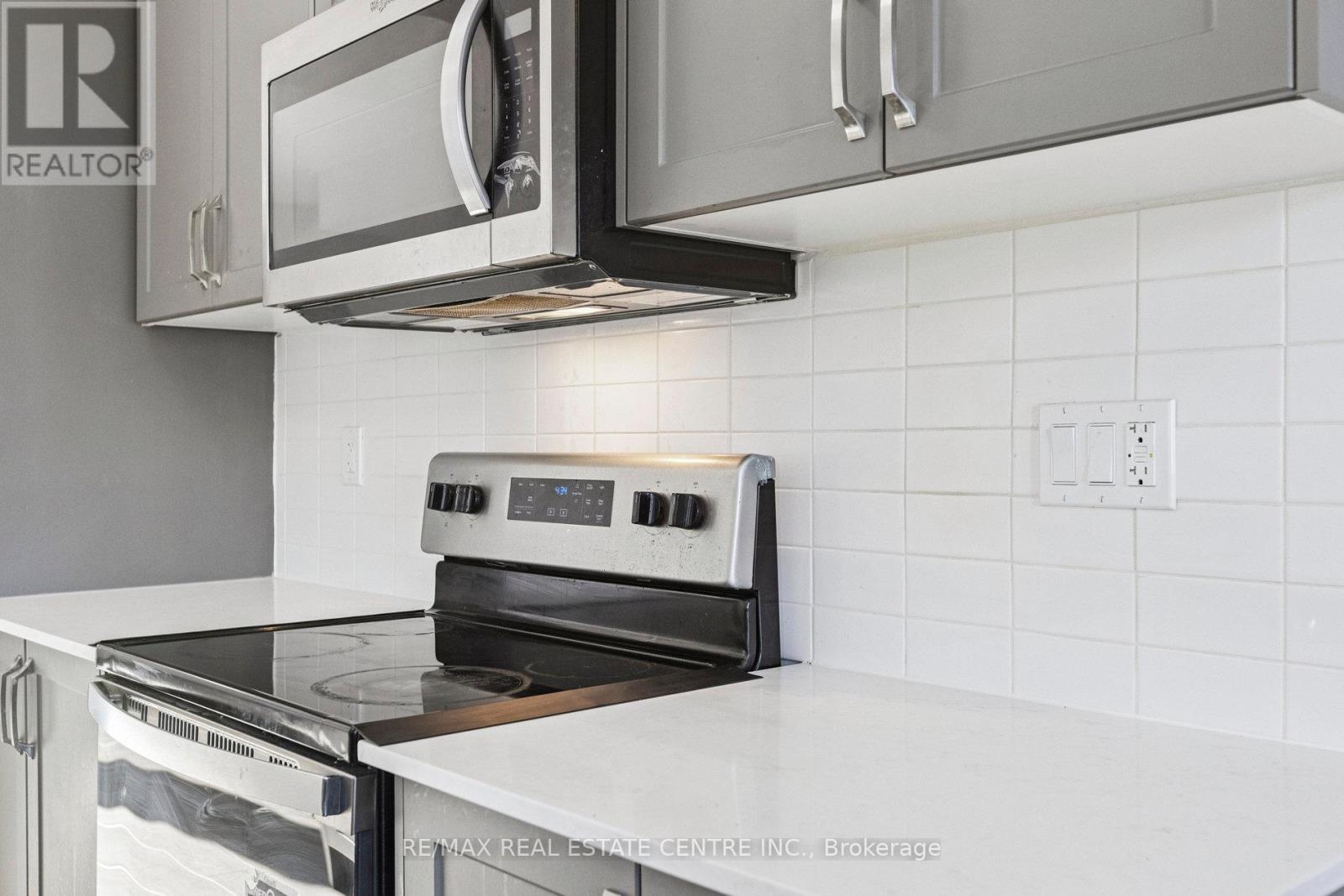 62 - 99 Roger Street, Waterloo, Ontario  N2J 0G1 - Photo 16 - X12450952