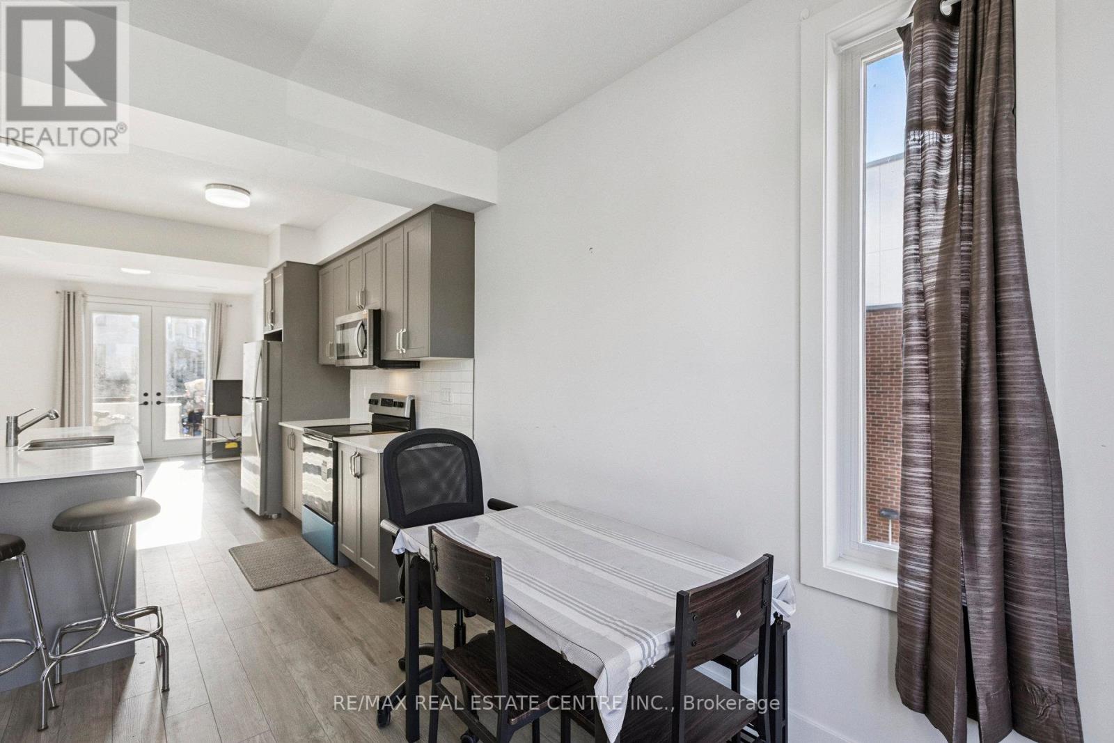 62 - 99 Roger Street, Waterloo, Ontario  N2J 0G1 - Photo 20 - X12450952