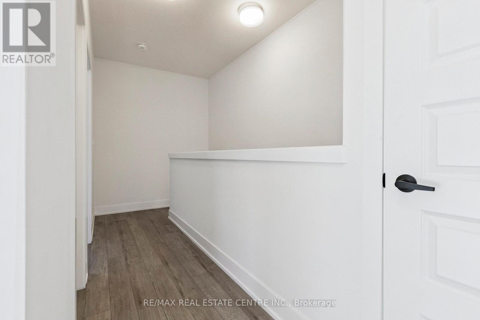 62 - 99 Roger Street, Waterloo, Ontario  N2J 0G1 - Photo 41 - X12450952