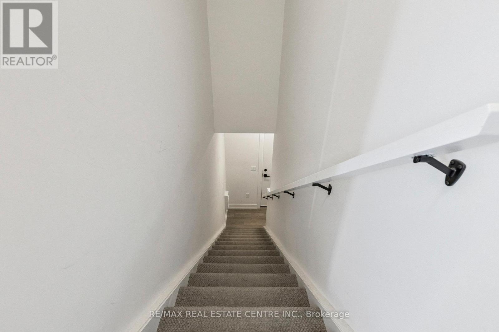 62 - 99 Roger Street, Waterloo, Ontario  N2J 0G1 - Photo 43 - X12450952