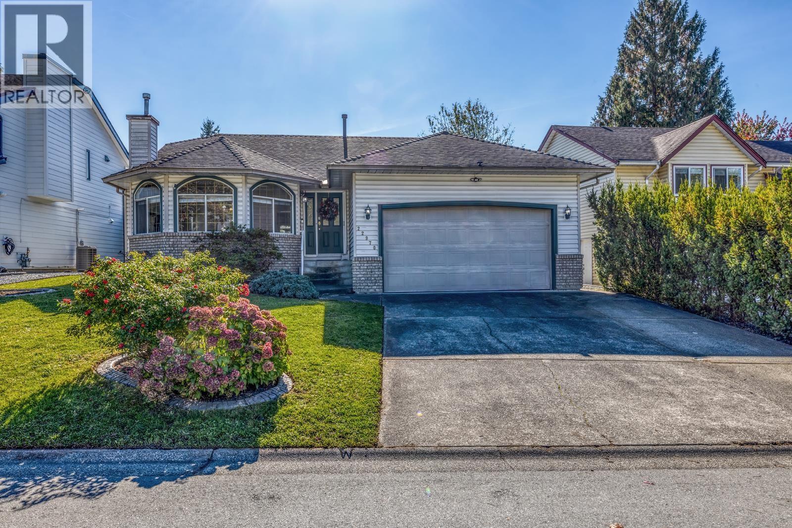 22970 126 Avenue, Maple Ridge, British Columbia  V2X 0S7 - Photo 1 - R3056222