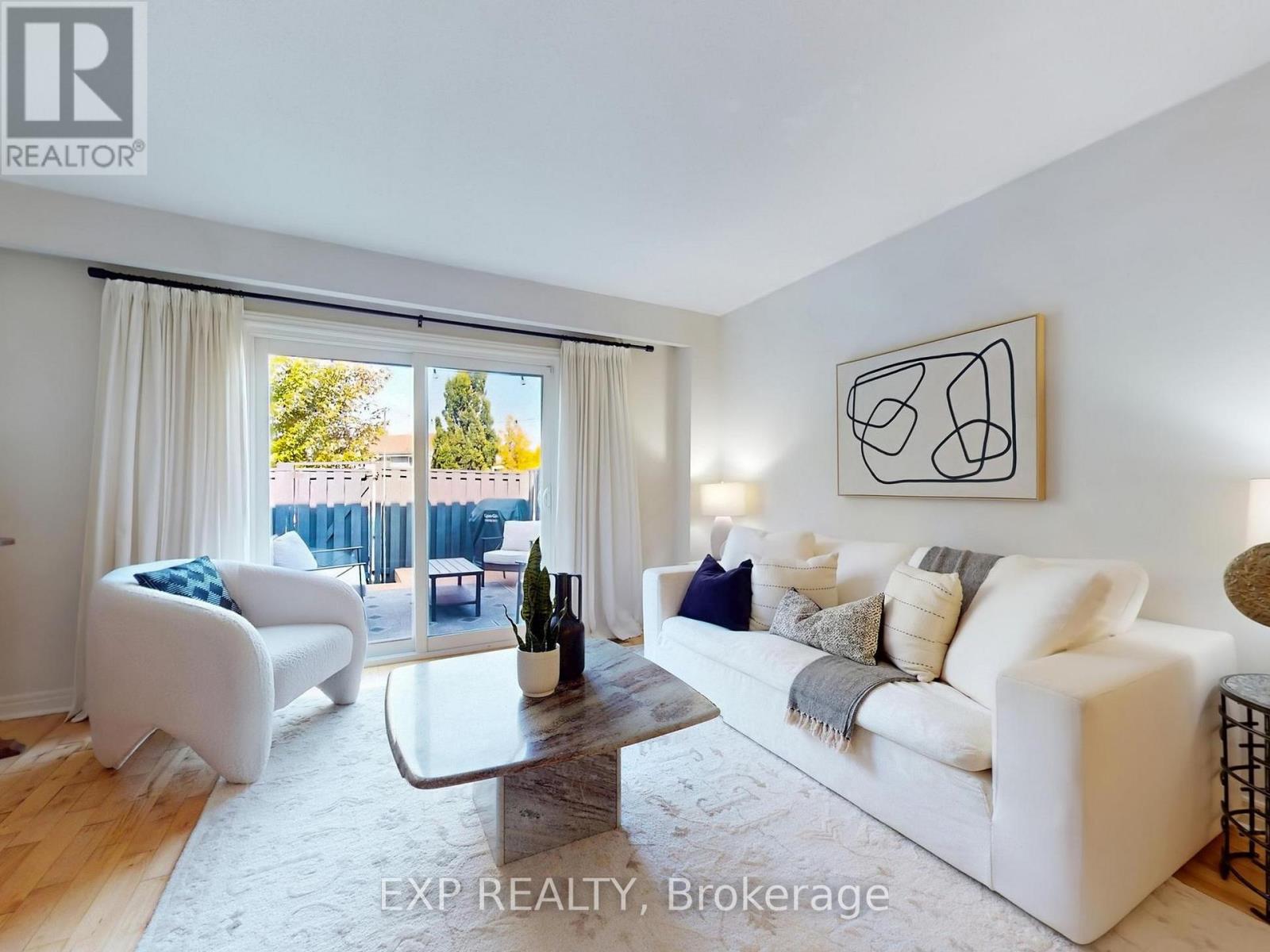 28 - 6699 FALCONER DRIVE, Mississauga, Ontario