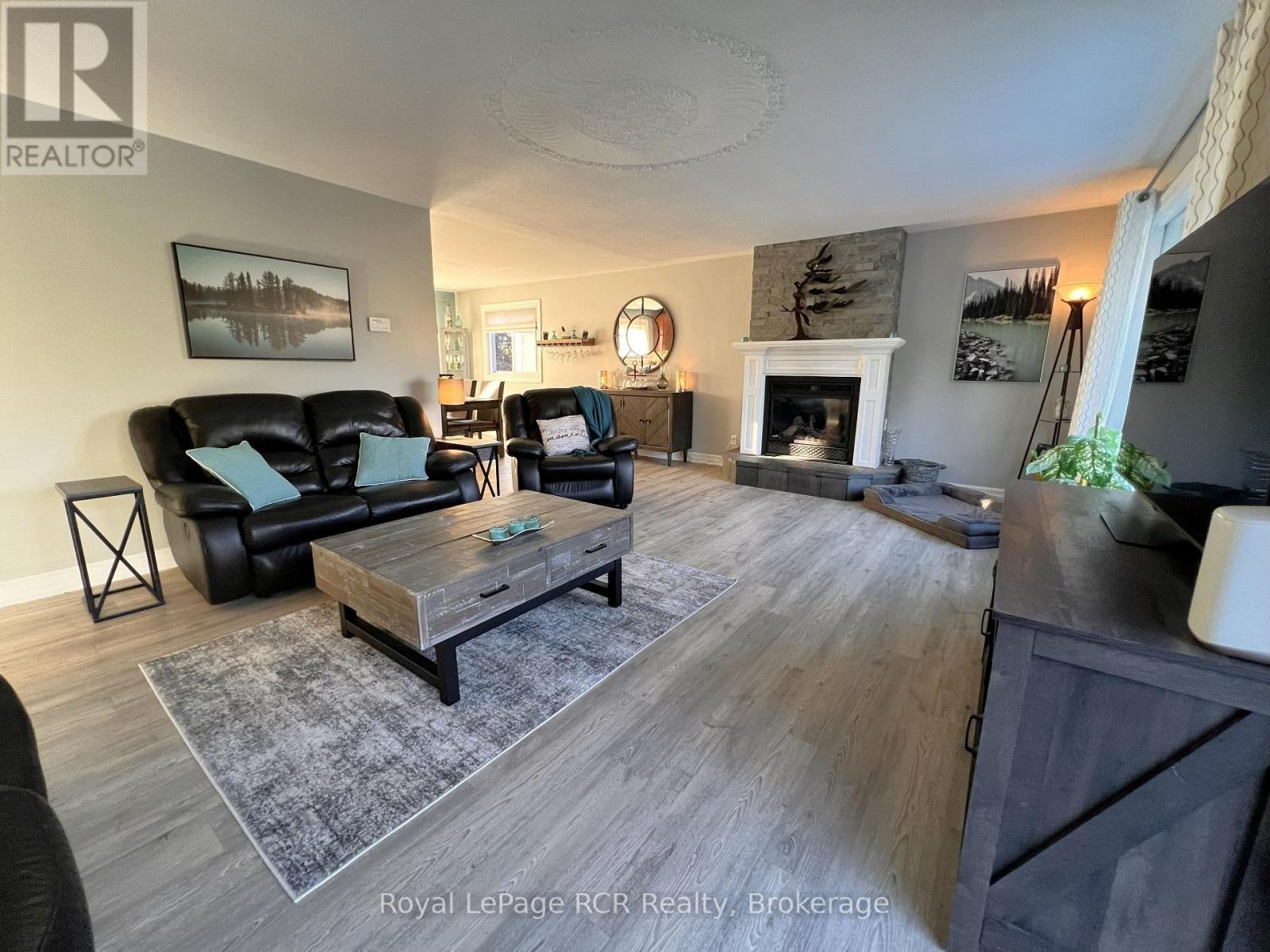 251 Pearson Street, Meaford, Ontario  N4L 1L6 - Photo 28 - X12448602