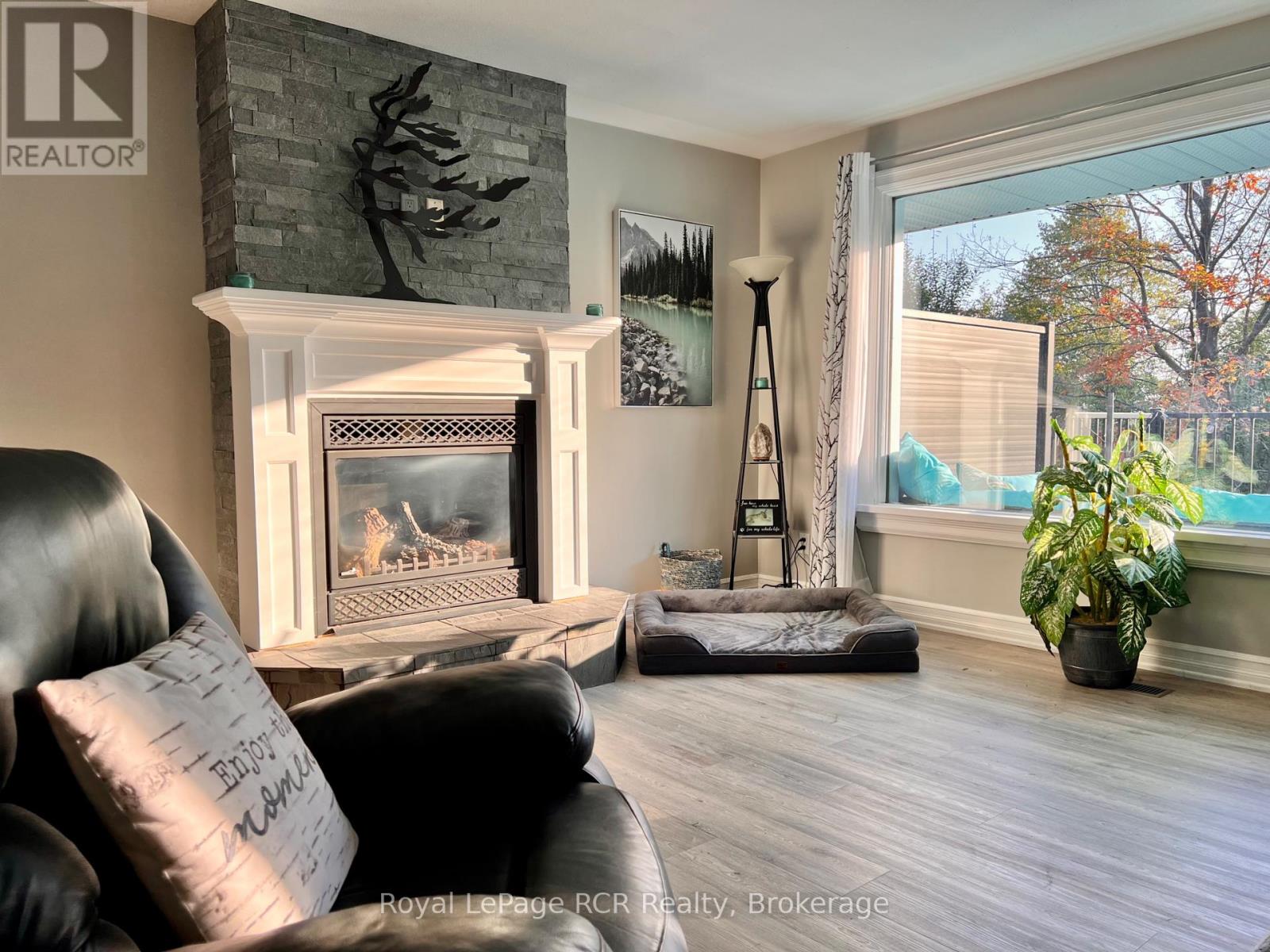 251 Pearson Street, Meaford, Ontario  N4L 1L6 - Photo 30 - X12448602