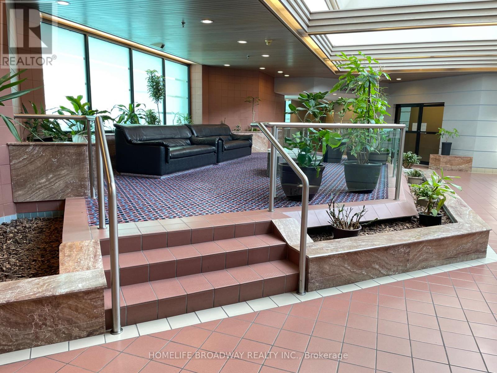 1714 - 150 Alton Towers Circle, Toronto, Ontario  M1V 4X7 - Photo 5 - E12449120
