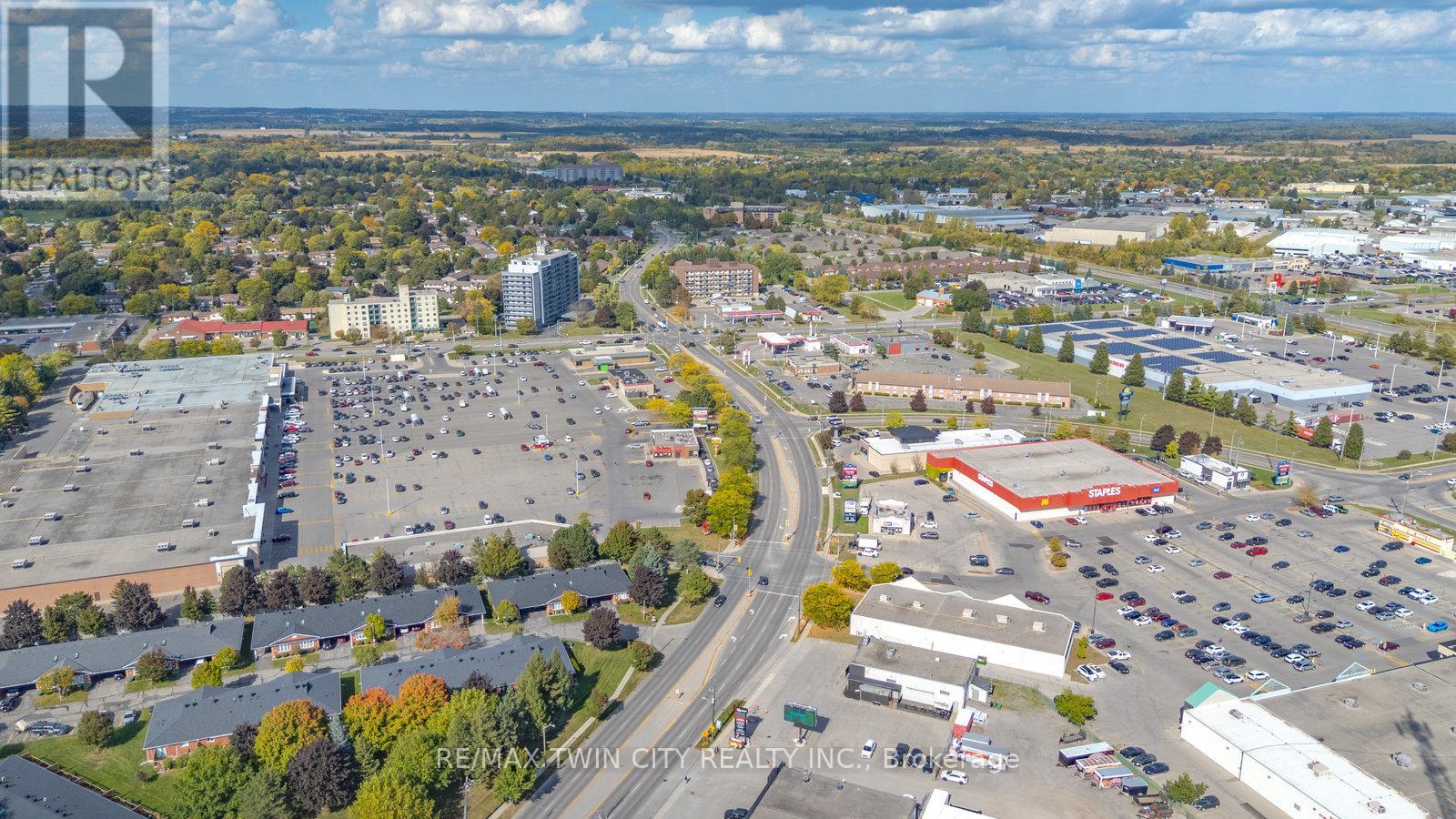 6 Ventnor Court, Brantford, Ontario  N3R 6L8 - Photo 48 - X12450969
