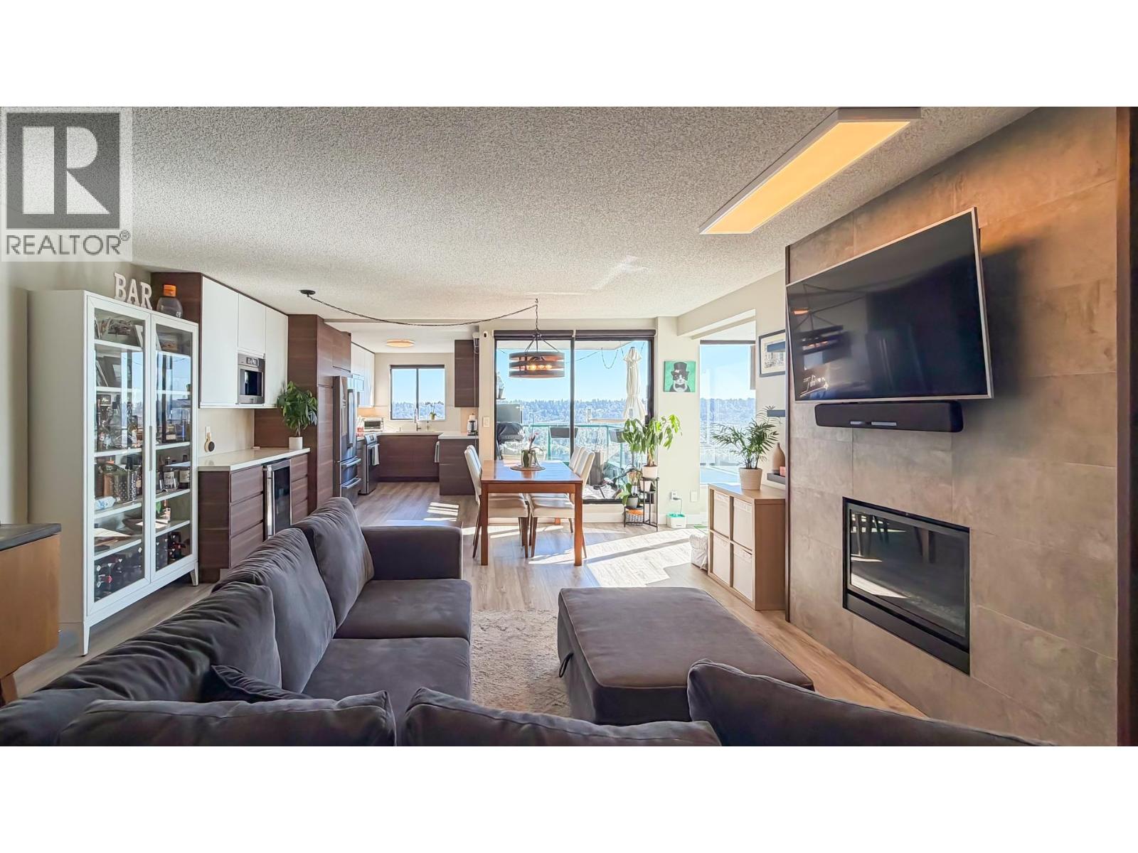 1502 420 Carnarvon Street, New Westminster, British Columbia  V3L 5P1 - Photo 3 - R3056489