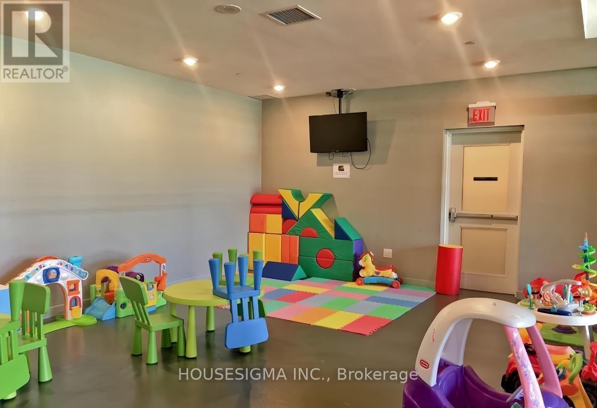 1032 - 15 Iceboat Terrace, Toronto, Ontario  M5V 4A5 - Photo 14 - C12450972