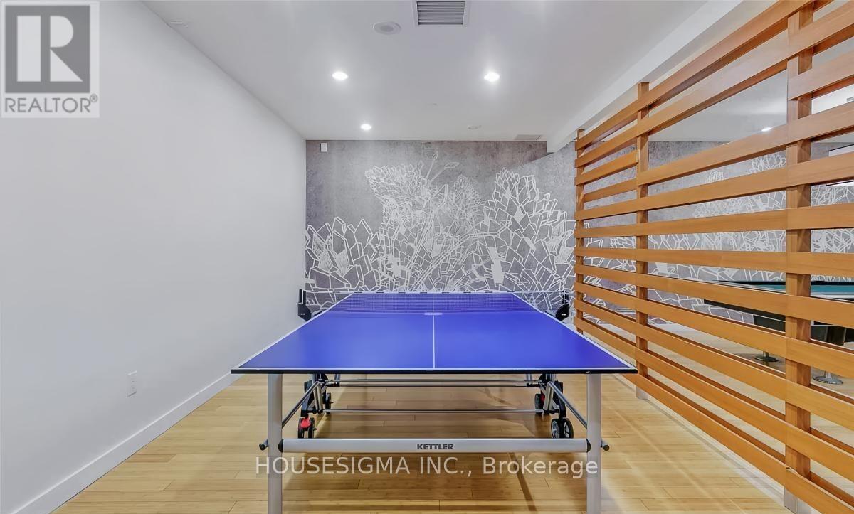 1032 - 15 Iceboat Terrace, Toronto, Ontario  M5V 4A5 - Photo 18 - C12450972