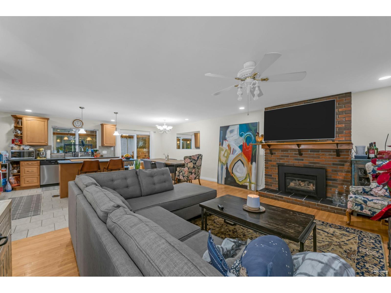 1579 136 Street, Surrey, British Columbia  V4A 5H3 - Photo 3 - R3056484