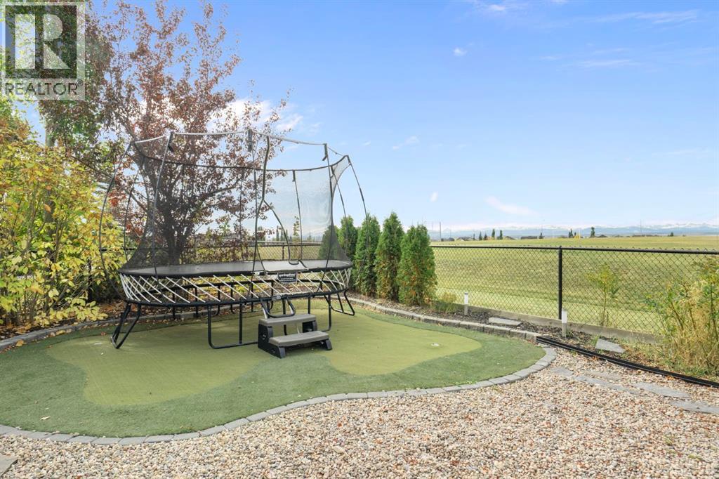 7 Rockcliff Landing Nw, Calgary, Alberta  T3G 5Z5 - Photo 26 - A2262383