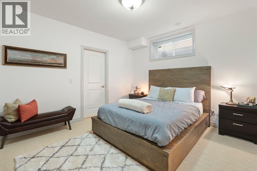 7 Rockcliff Landing Nw, Calgary, Alberta  T3G 5Z5 - Photo 23 - A2262383