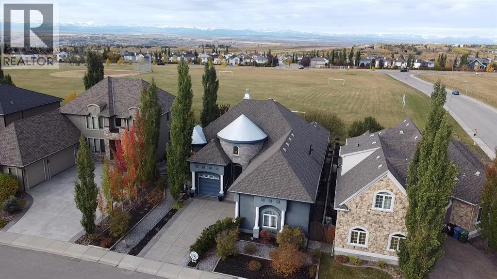 7 Rockcliff Landing Nw, Calgary, Alberta  T3G 5Z5 - Photo 1 - A2262383
