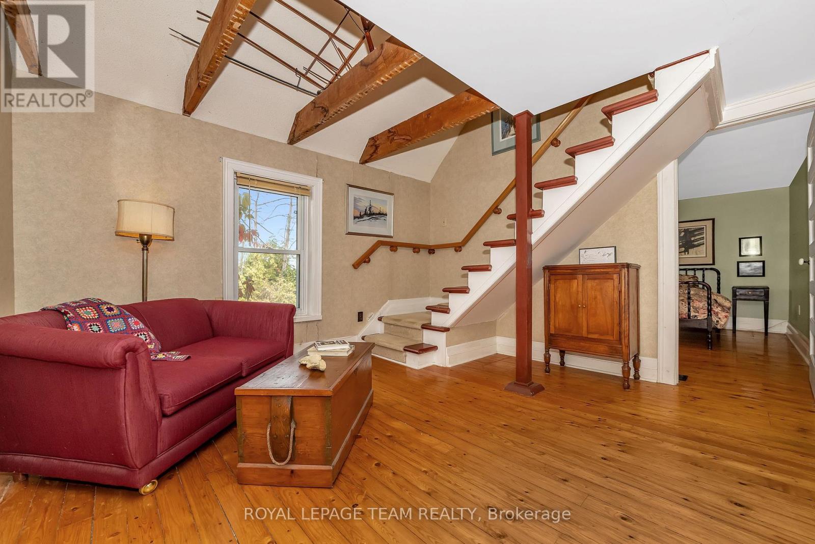 2307 Scrivens Drive, Ottawa, Ontario  K0A 2P0 - Photo 17 - X12451009
