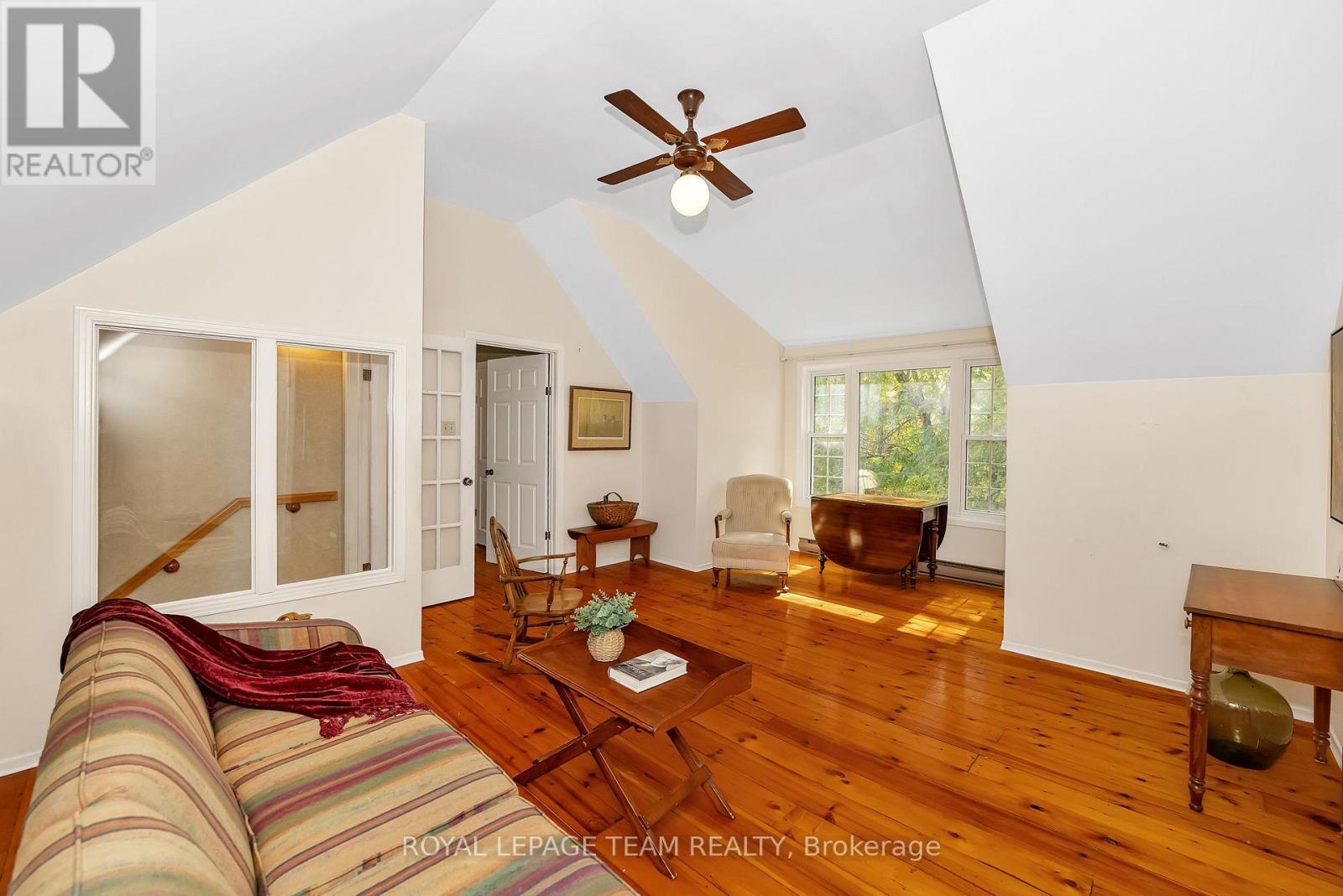 2307 Scrivens Drive, Ottawa, Ontario  K0A 2P0 - Photo 26 - X12451009