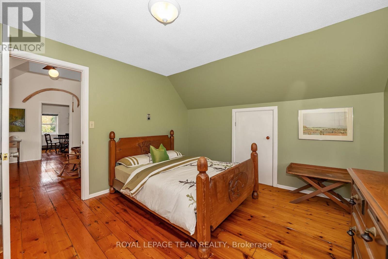 2307 Scrivens Drive, Ottawa, Ontario  K0A 2P0 - Photo 29 - X12451009