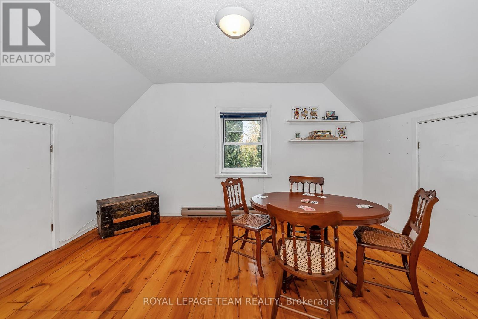 2307 Scrivens Drive, Ottawa, Ontario  K0A 2P0 - Photo 32 - X12451009