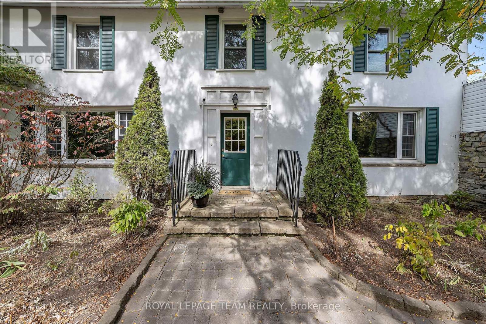 2307 Scrivens Drive, Ottawa, Ontario  K0A 2P0 - Photo 5 - X12451009