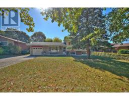 9 ROYAL MANOR DRIVE