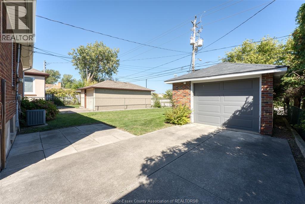 2490 Meldrum Road, Windsor, Ontario  N8W 4E8 - Photo 27 - 25025291
