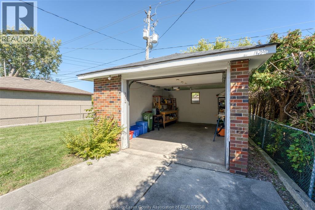 2490 Meldrum Road, Windsor, Ontario  N8W 4E8 - Photo 28 - 25025291