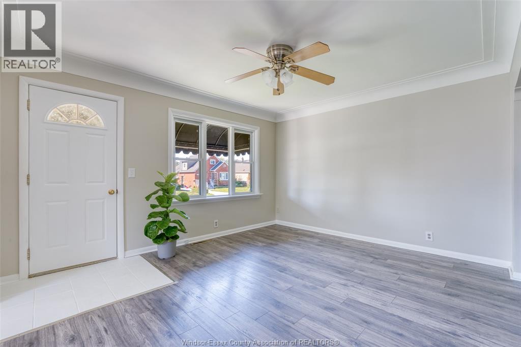 2490 Meldrum Road, Windsor, Ontario  N8W 4E8 - Photo 7 - 25025291