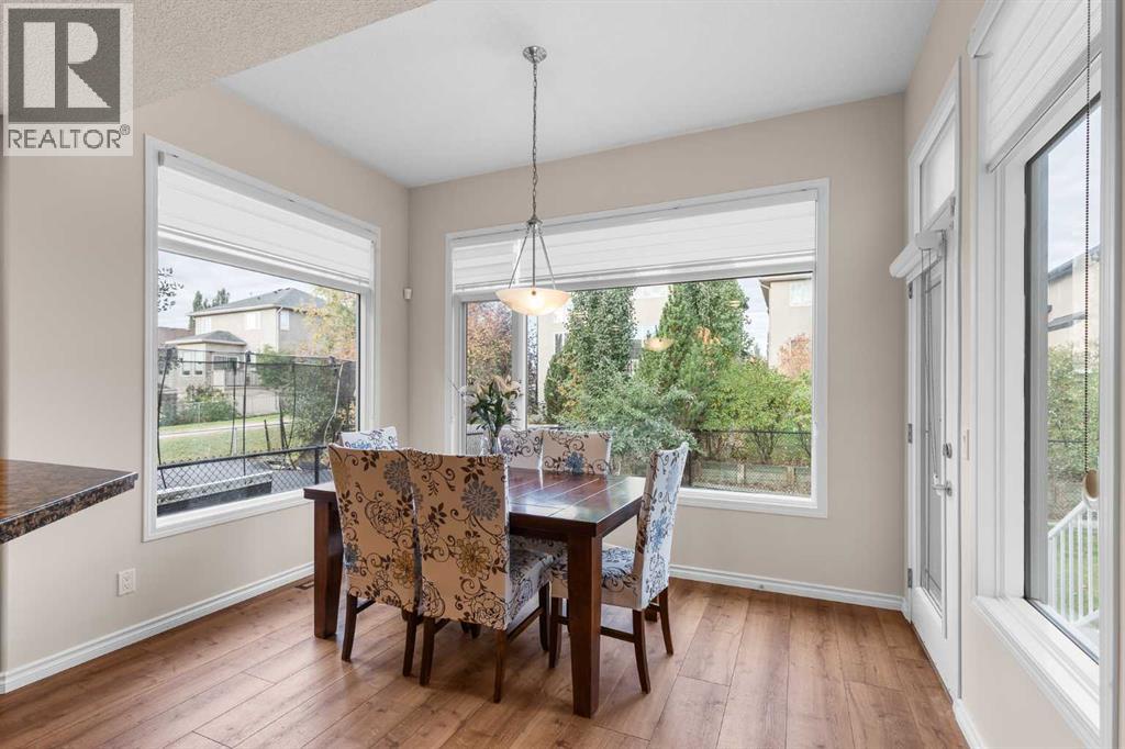 7 Everglade Circle Sw, Calgary, Alberta  T2Y 4M7 - Photo 12 - A2263037