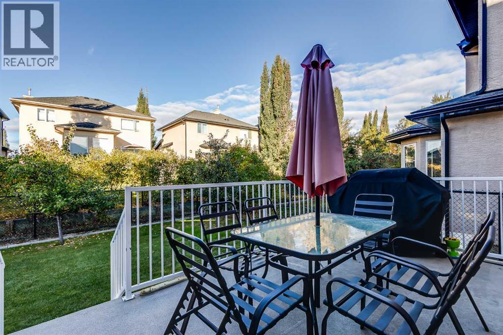 7 Everglade Circle Sw, Calgary, Alberta  T2Y 4M7 - Photo 15 - A2263037