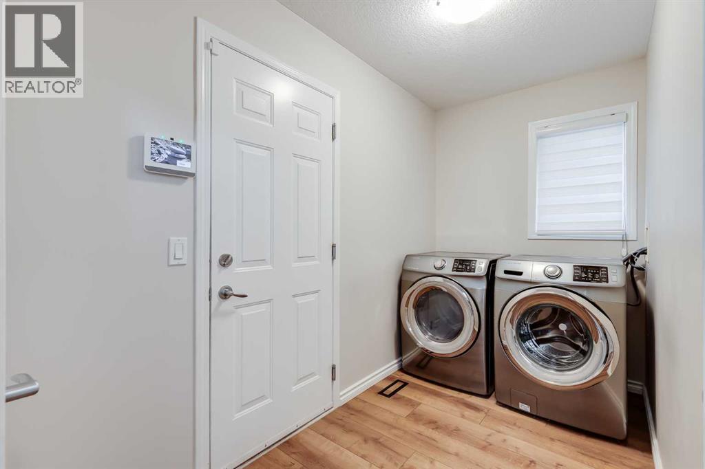 7 Everglade Circle Sw, Calgary, Alberta  T2Y 4M7 - Photo 18 - A2263037