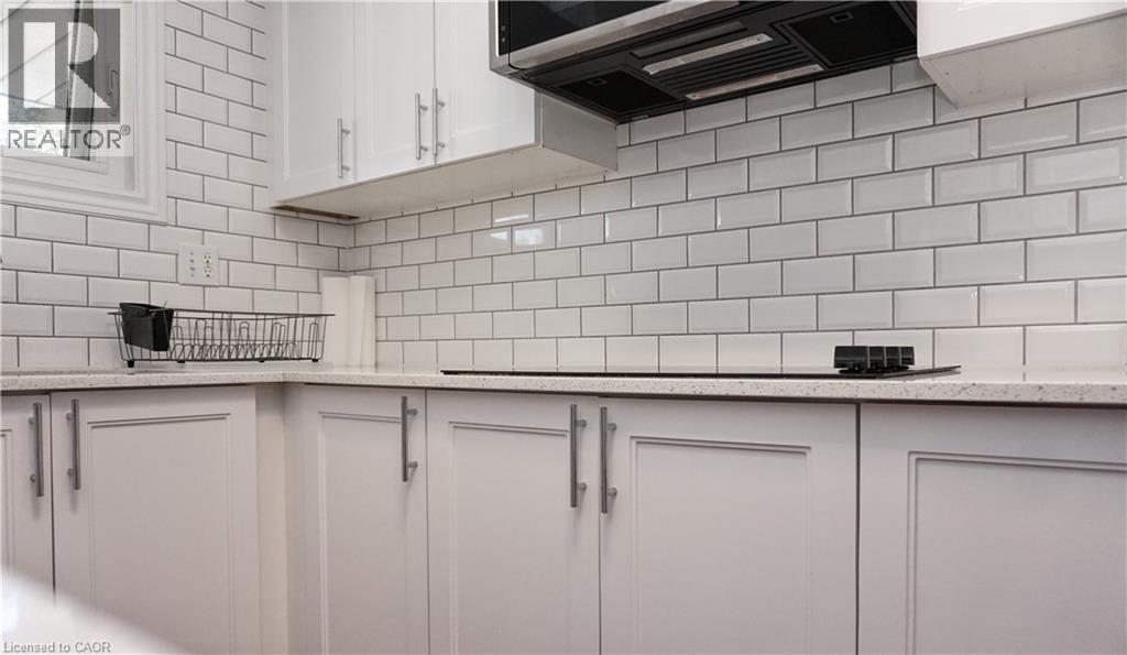 131 Carlyle Drive, Kitchener, Ontario  N2P 1V9 - Photo 8 - 40777427