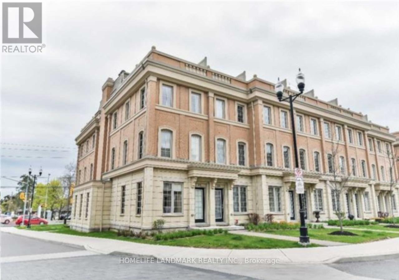 65 HARGRAVE LANE, Toronto, Ontario