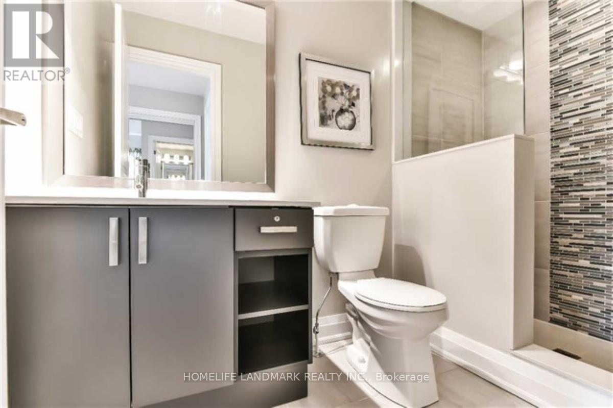 65 Hargrave Lane, Toronto, Ontario  M4N 0A4 - Photo 12 - C12451000