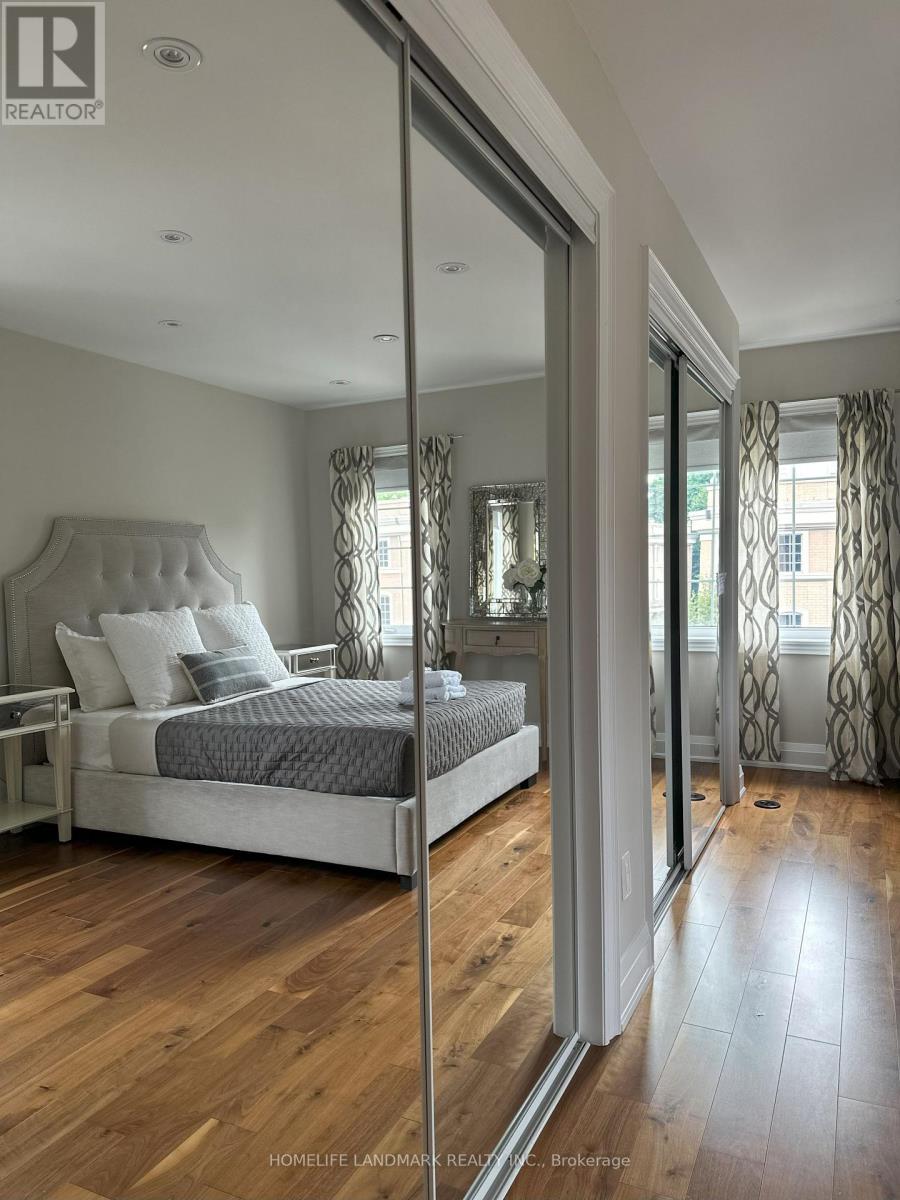 65 Hargrave Lane, Toronto, Ontario  M4N 0A4 - Photo 18 - C12451000
