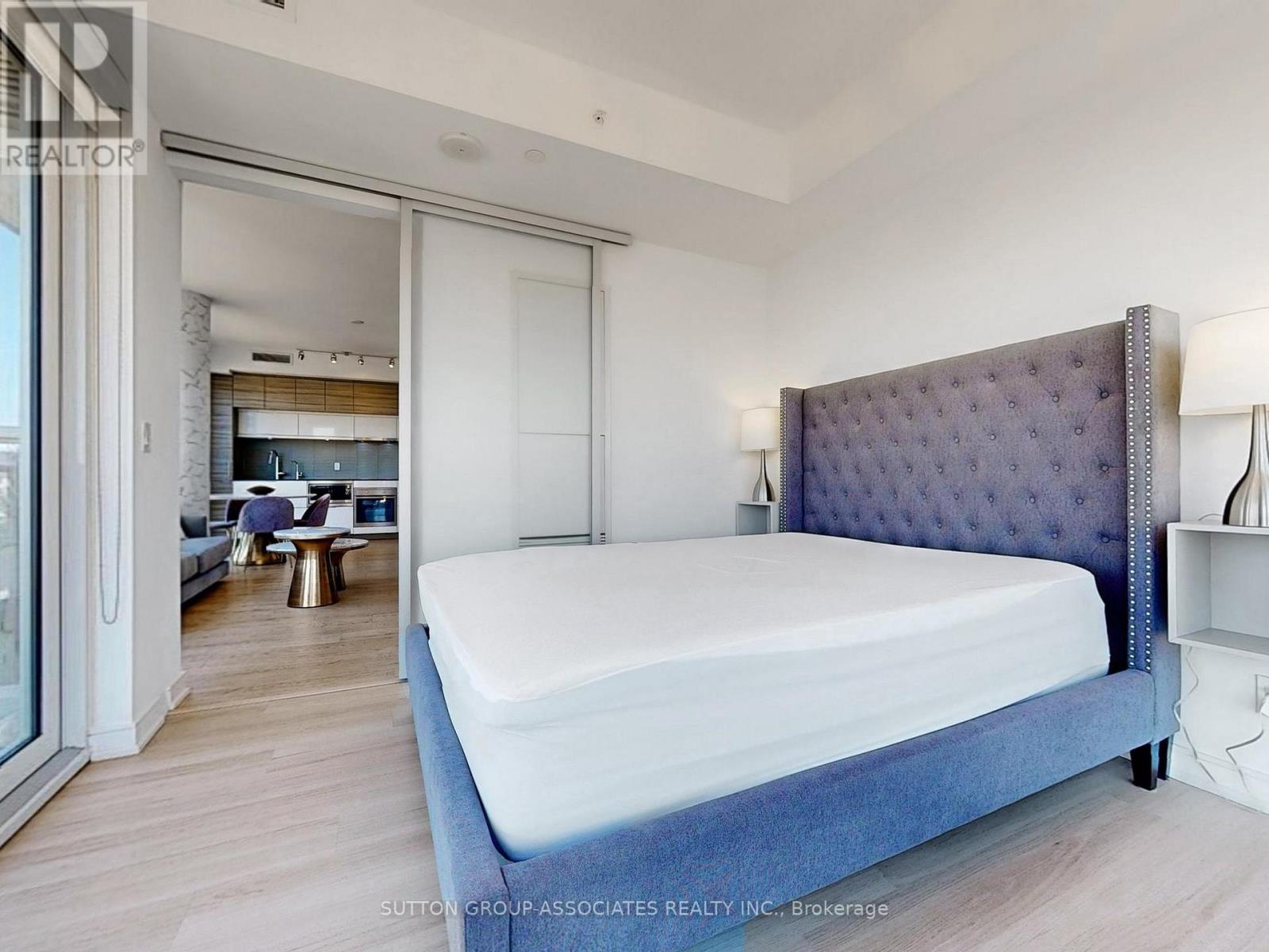 3904 - 88 Scott Street, Toronto, Ontario  M5E 0A9 - Photo 7 - C12451004