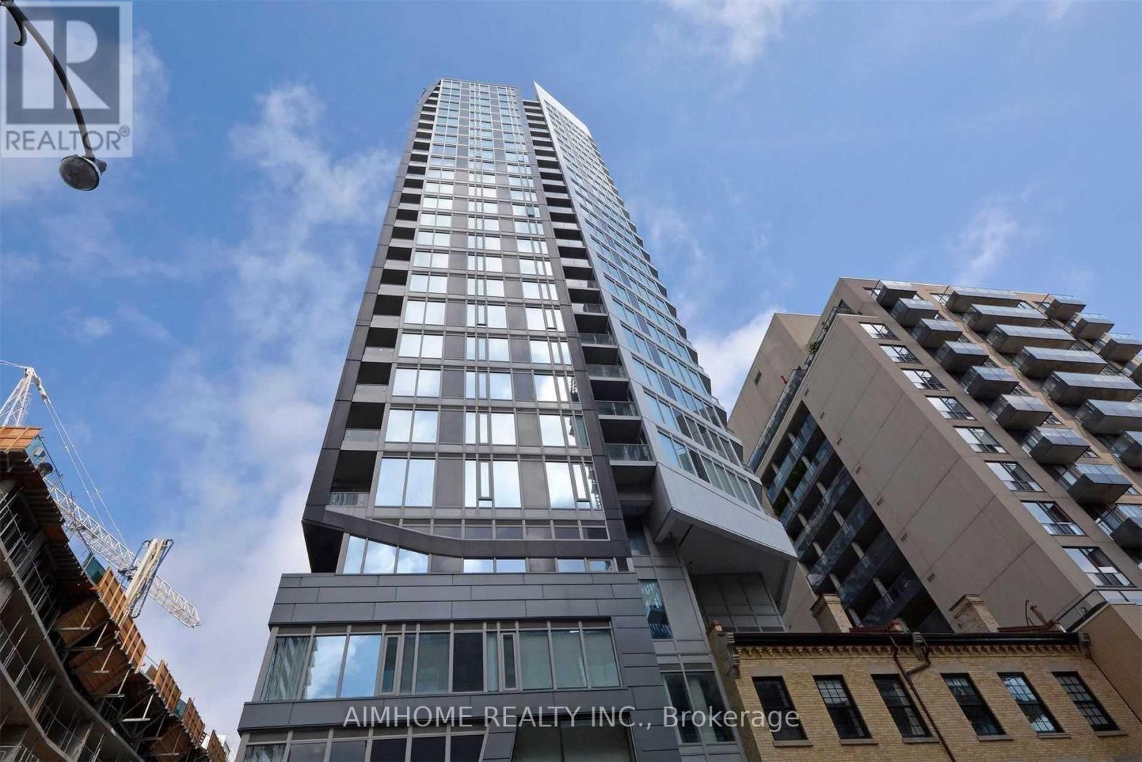 2705 - 68 SHUTER STREET, Toronto, Ontario