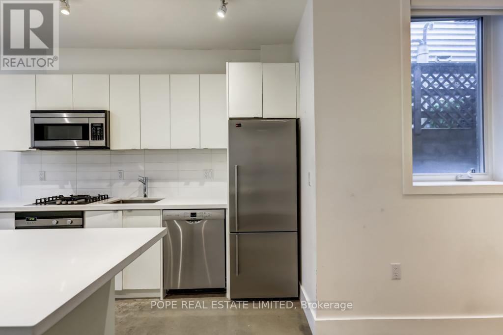 Lower - 95 Major Street, Toronto, Ontario  M5S 2K9 - Photo 14 - C12451014