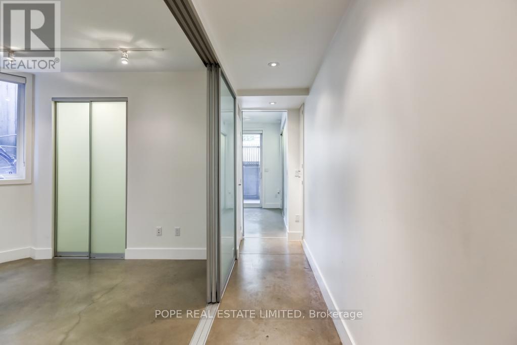 Lower - 95 Major Street, Toronto, Ontario  M5S 2K9 - Photo 19 - C12451014
