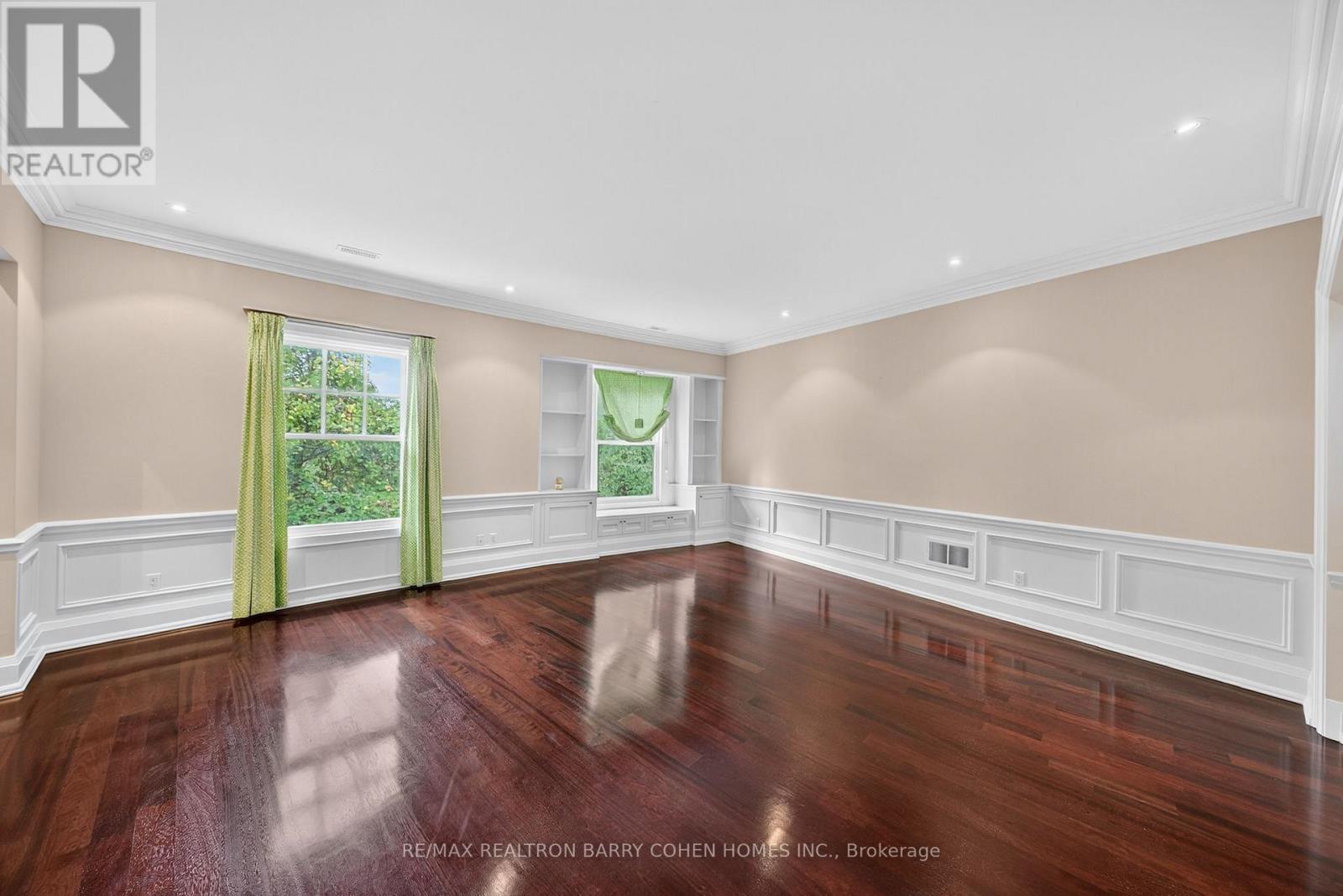 36 Old Yonge Street, Toronto, Ontario  M2P 1P7 - Photo 30 - C12438497