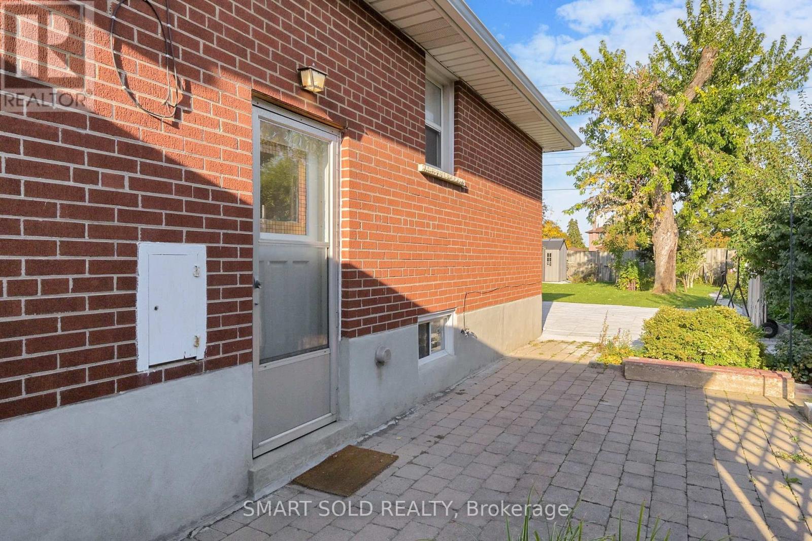 21 Sunmount Road, Toronto, Ontario  M1T 2A4 - Photo 32 - E12451015