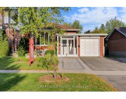 21 SUNMOUNT ROAD, Toronto, Ontario