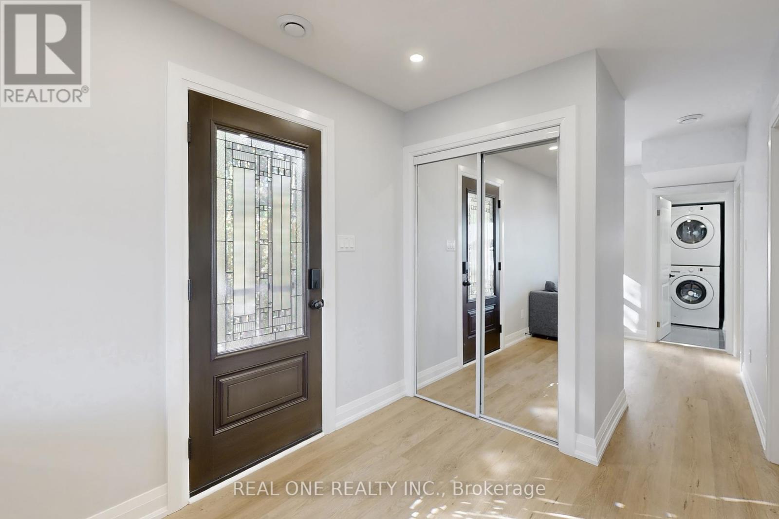 241 Rockaway Beach Place, Innisfil, Ontario  L0L 1K0 - Photo 47 - N12450987