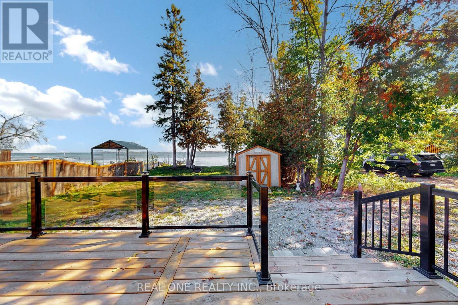 241 Rockaway Beach Place, Innisfil, Ontario  L0L 1K0 - Photo 5 - N12450987