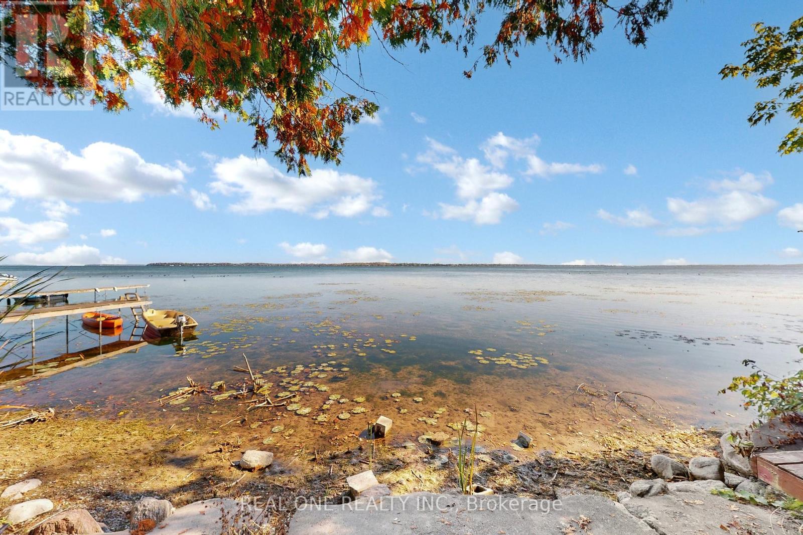 241 Rockaway Beach Place, Innisfil, Ontario  L0L 1K0 - Photo 7 - N12450987