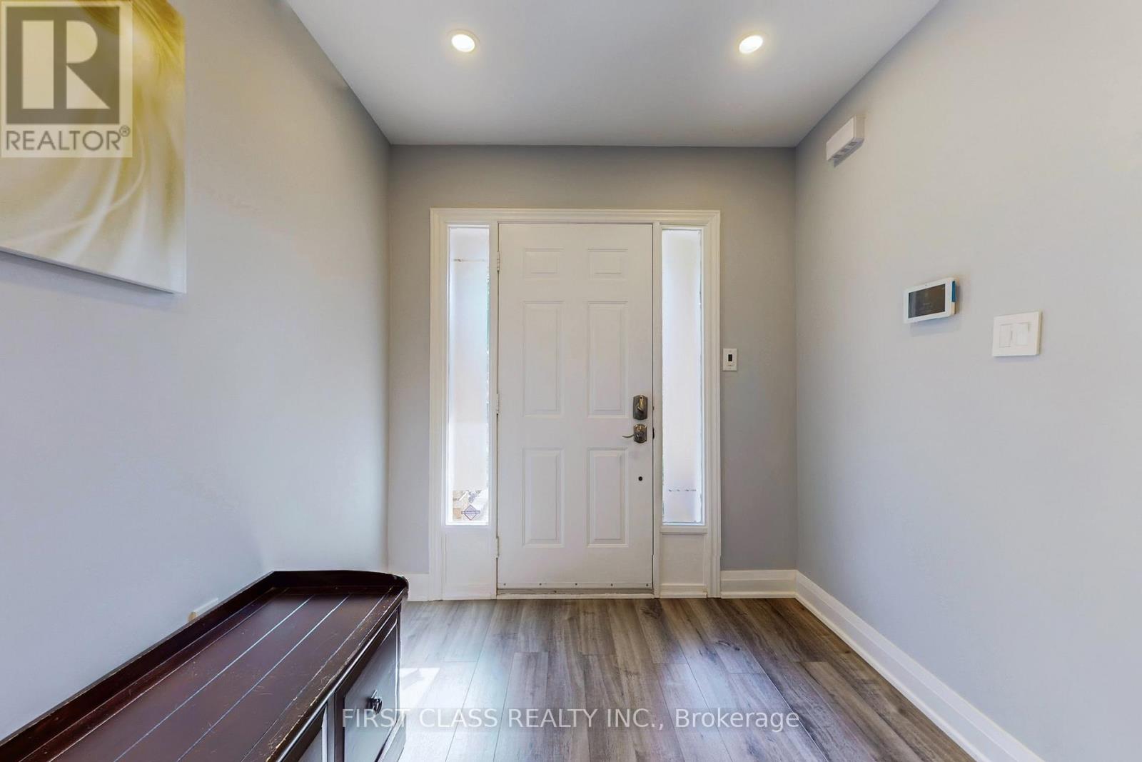 5244 Floral Hill Crescent, Mississauga, Ontario  L5V 1V4 - Photo 15 - W12450992