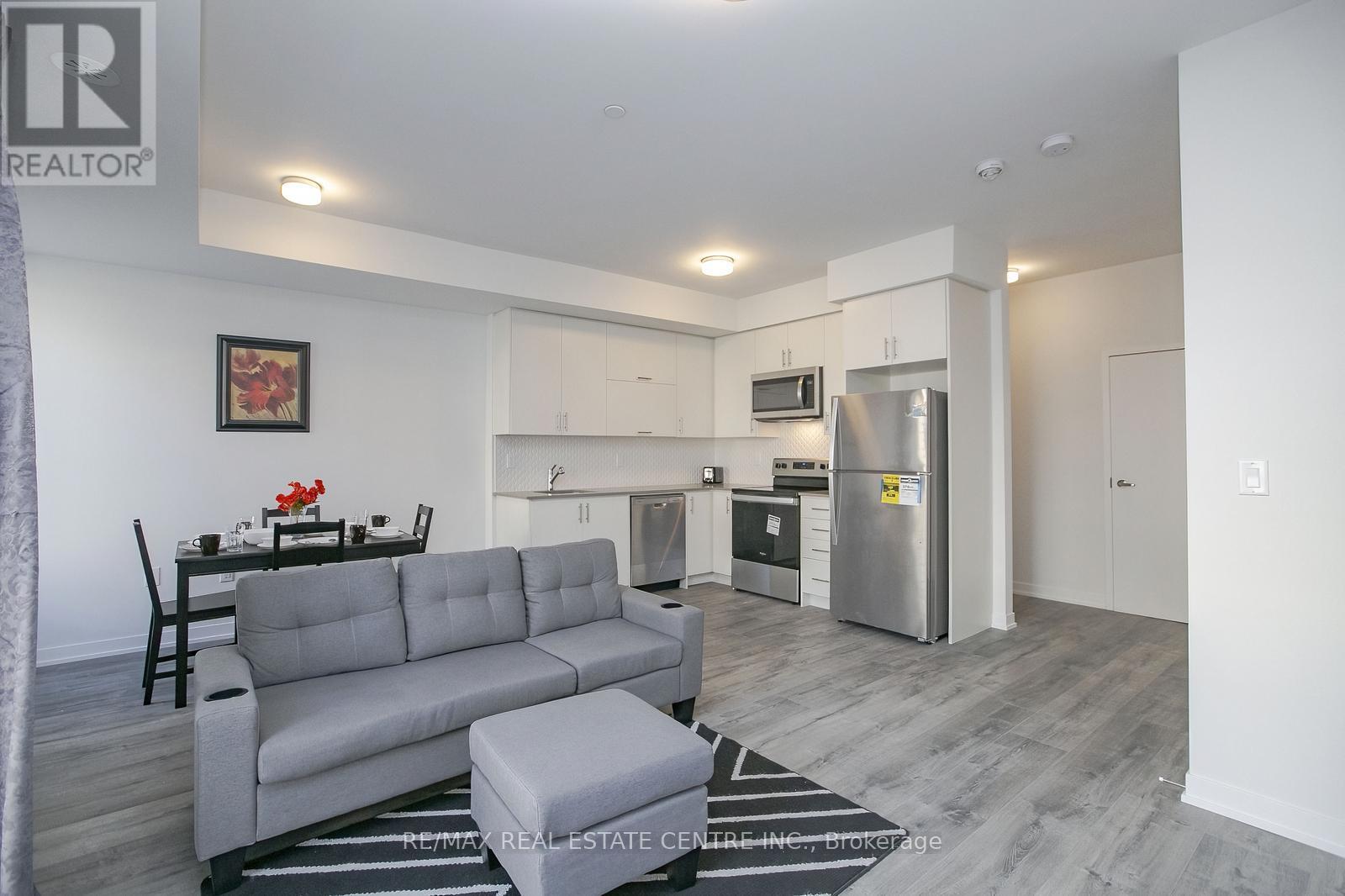 4 - 3556 Colonial Drive, Mississauga, Ontario  L5L 5T3 - Photo 10 - W12451016